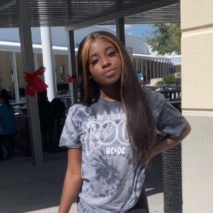 Meet your Posher, Naiylah